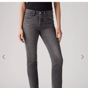 Levi’s Wedgie Straight Jeans - Size 27